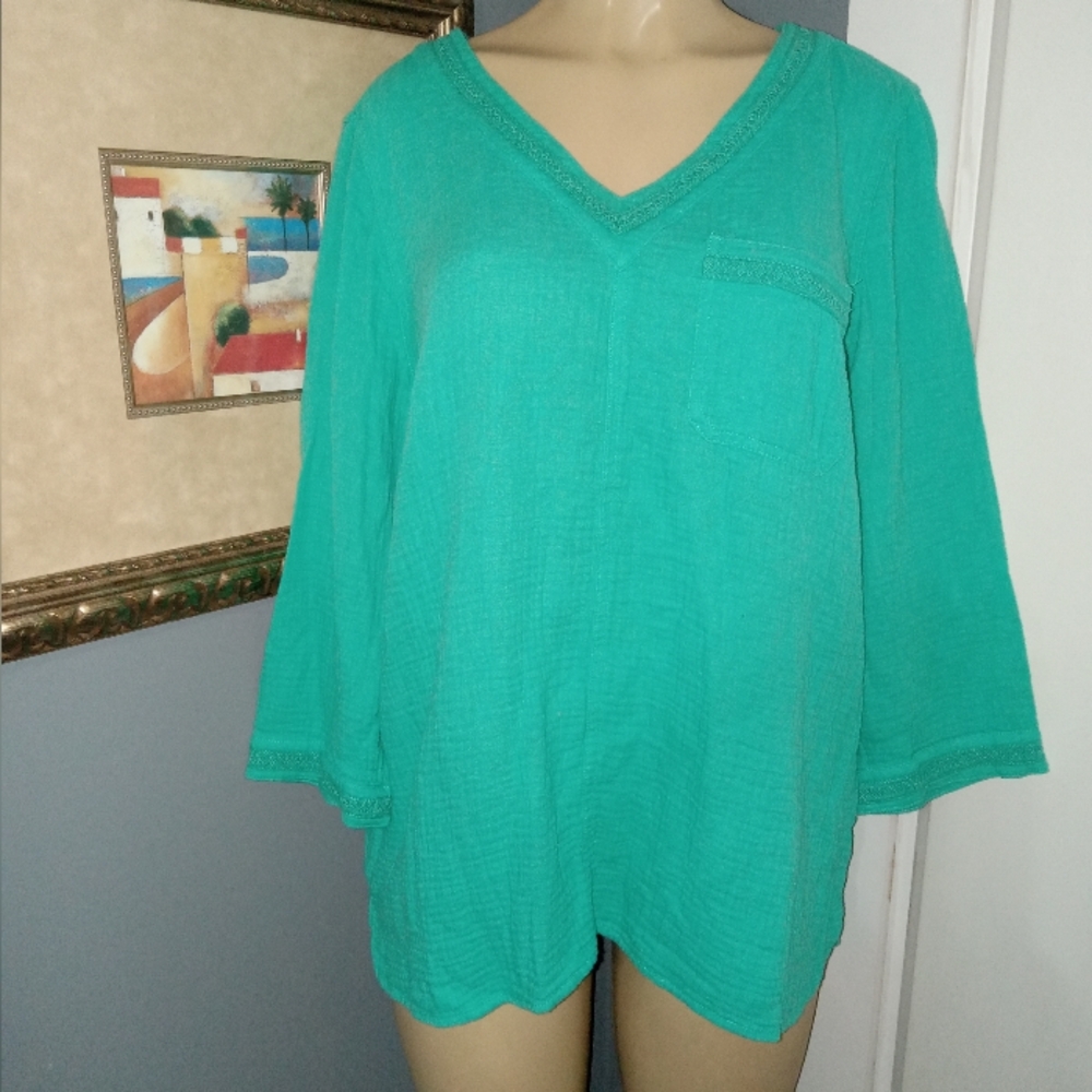 SOFT SURROUNDINGS GREEN TOP SZ L
